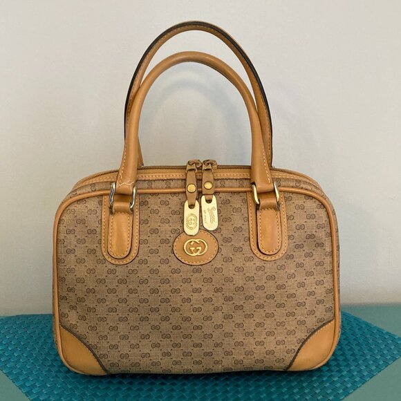 Vintage Gucci Bag w/Gucci Dust Bag - VGUC - Picture 1 of 16
